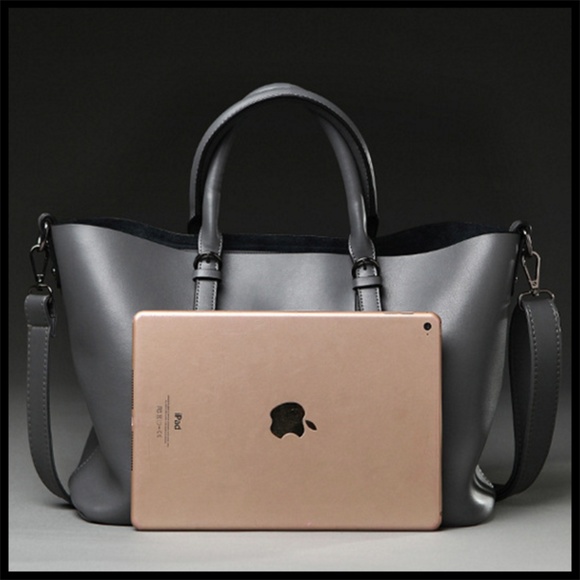 NEW Toulouse Tote Crossbody - Picture 3 of 8